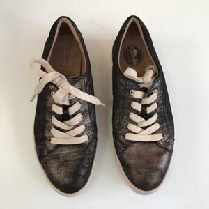 Clarks Artisan Cordella Metallic Lace Up Sneakers